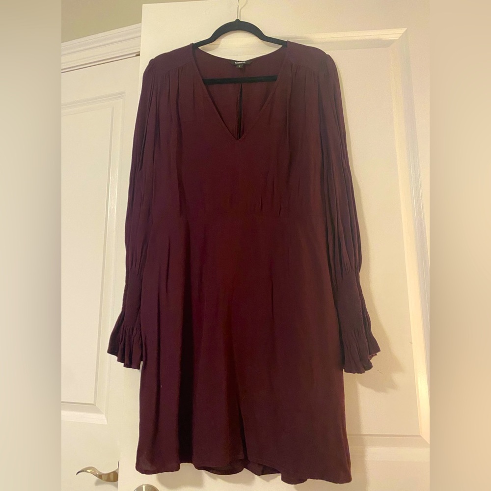 EXPRESS DRESS L